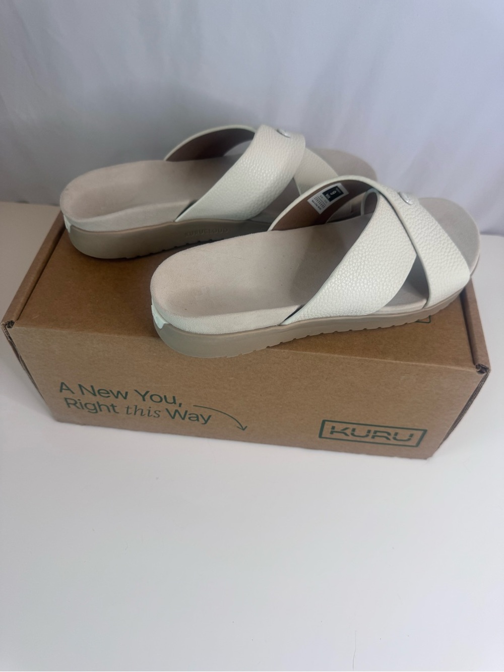KURU Breeze Women’s White Crossband Slide Sandals Size 9